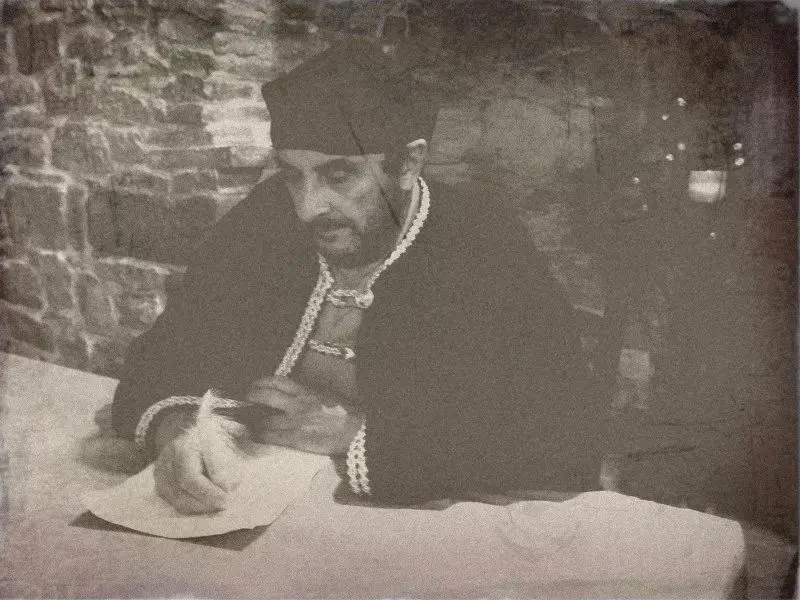 The Podestà writes the verdict — historical reenactment